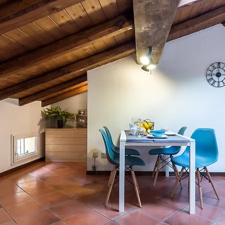 Appartement Nosadella 23, Int 9 *