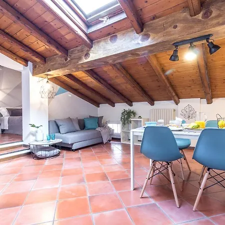 Appartement Nosadella 23, Int 9